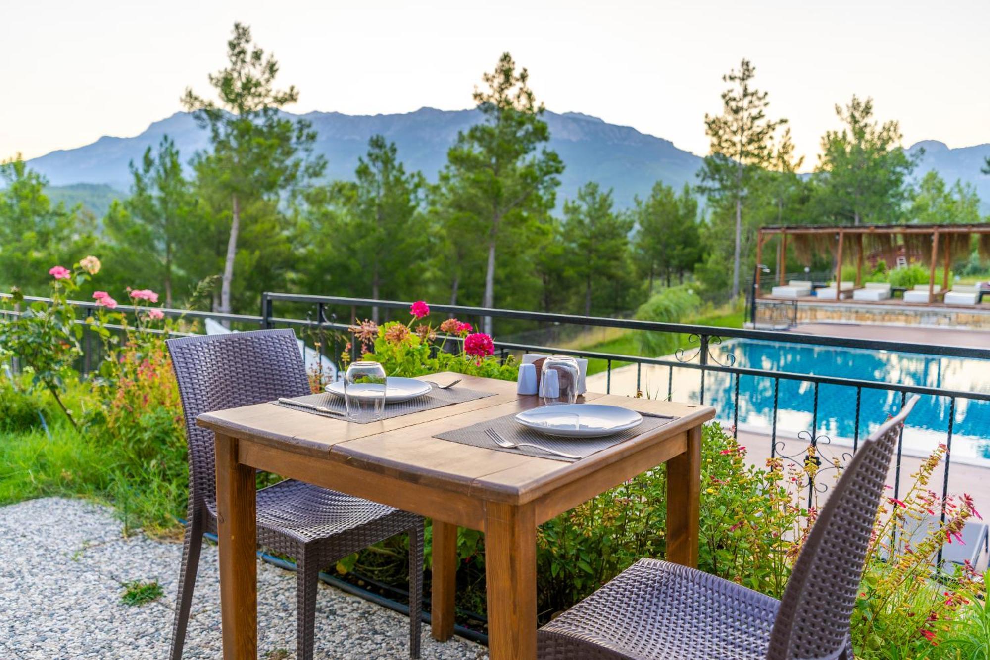 Maison Green Hill Hobbit Villas & Boutique Hotel 安塔利亚 外观 照片